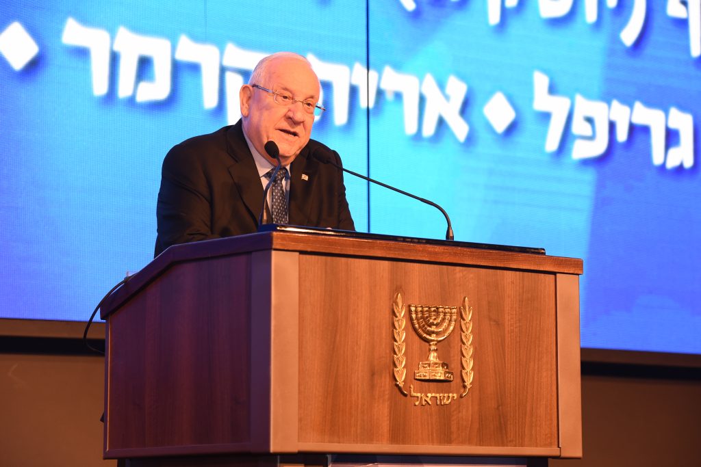 חבילת צילום לארוע עיסקי שלנו, צילום אירועי חברה , צילום כנסים, צילום יחסי ציבור , צילום וידאו מעגל סגור , צילומי סטילס ברמה גבוהה,