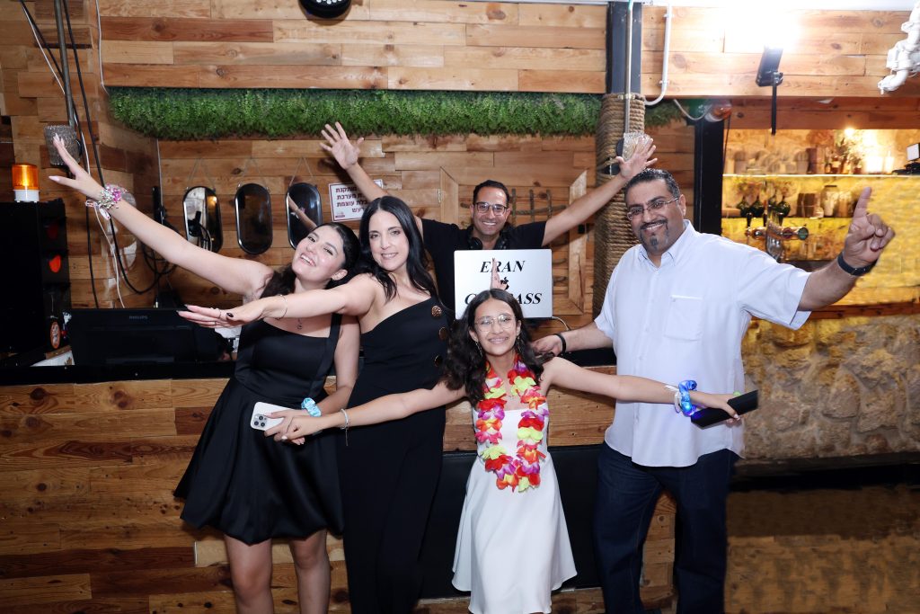 צילום בת מצוה ארוע בת מצווה צלמים לבת מצוה יוסי עוז 0522507651